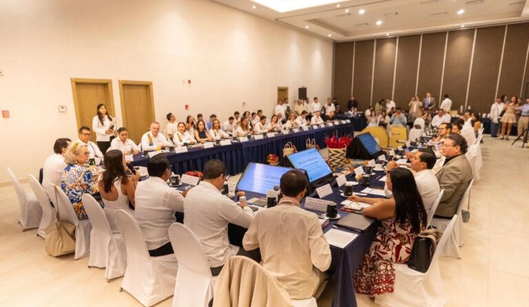 SLP participa en reunión nacional para fortalecer el turismo