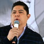 120126-15973-ricardo-gallardo-ejerce-su-derecho-a